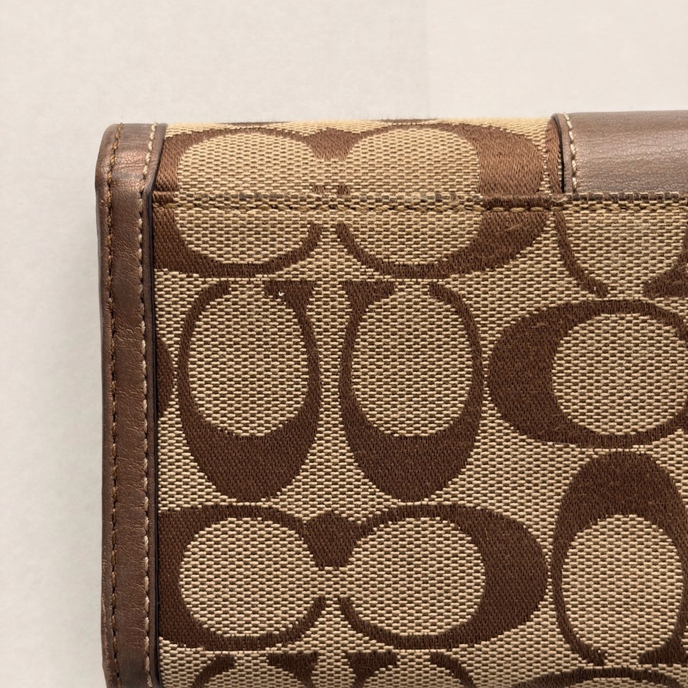 Coach Brown Signature Wallet - Picture 6 of 9
